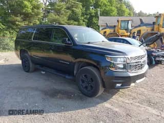2017 Chevrolet Suburban LT с VIN 1GNSKHKC0HR199980, выставлен на аукционе IAAI как лот 42551849 с пробегом 145 340 миль миль и . История ставок и продаж доступна на DreamBid. Изображение 1.