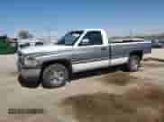 1995 Dodge 1500 с VIN 1B7HC16Y6SS137304, выставлен на аукционе Copart как лот 62939815 с пробегом 80 876 миль миль и Списание • Salvage title. История ставок и продаж доступна на DreamBid. Изображение 1.