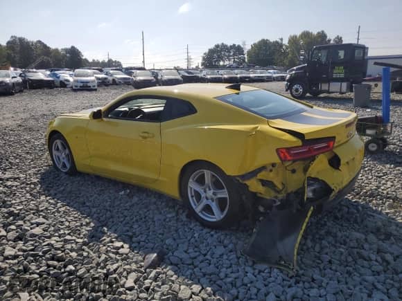 2017 Chevrolet Camaro 1LT z VIN 1G1FB1RX0H0176612, wystawiony jako Copart lot #80080365 z przebiegiem 164 052 mil mil oraz Szkoda całkowita • Salvage title. Historia ofert i sprzedaży dostępna na DreamBid. Obrazek 2.