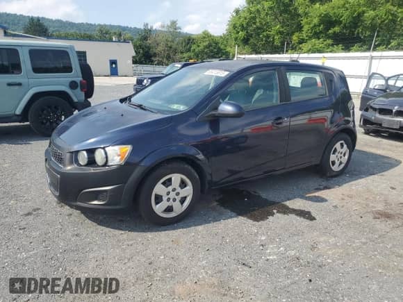 2015 Chevrolet Sonic LS с VIN 1G1JA6SG7F4152348, выставлен на аукционе Copart как лот 66415615 с пробегом 112 318 миль миль и Чистый • Clean title. История ставок и продаж доступна на DreamBid. Изображение 1.