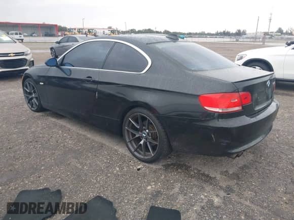 2007 BMW 3 Series 328i with VIN WBAWB33597PV71577, listed as a IAAI auction lot 41368831 with 217,639 mi miles and . Bid and sale history available at DreamBid. Image 3.