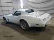 1976 Chevrolet Corvette z VIN 1Z37L6S431055, wystawiony jako Copart lot #87261155 z przebiegiem 19 491 mil mil oraz Czysty tytuł • Clean title. Historia ofert i sprzedaży dostępna na DreamBid. Obrazek 2.