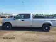 2018 Ford F-150 XL z VIN 1FTFX1EG1JKD86371, wystawiony jako IAAI lot #42617305 z przebiegiem 212 187 mil mil oraz . Historia ofert i sprzedaży dostępna na DreamBid. Obrazek 14.