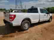 2021 Ford F-150 XLT with VIN 1FTEX1C58MKD26833, listed as a Copart auction lot 51986015 with 152,005 mi miles and Salvage title. Bid and sale history available at DreamBid. Image 3.