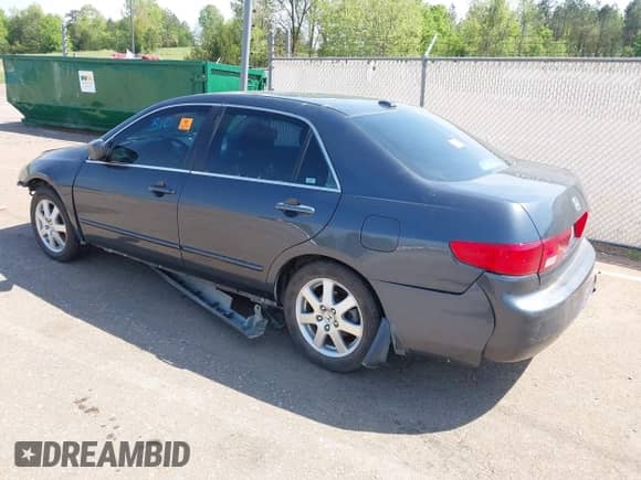 2005 Honda Accord EX-L with VIN 1HGCM66545A031374, listed as a IAAI auction lot 41982043 with 365,744 mi miles and . Bid and sale history available at DreamBid. Image 3.