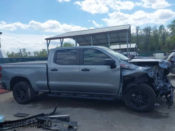 2024 Chevrolet Silverado 1500 Custom Trail Boss with VIN 3GCUDCE85RG103431, listed as a IAAI auction lot 42028301 with 23,473 mi miles and . Bid and sale history available at DreamBid. Image 14.