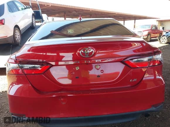 2023 Toyota Camry LE z VIN 4T1C11AK5PU178310, wystawiony jako IAAI lot #43100296 z przebiegiem 43 286 mil mil oraz . Historia ofert i sprzedaży dostępna na DreamBid. Obrazek 16.