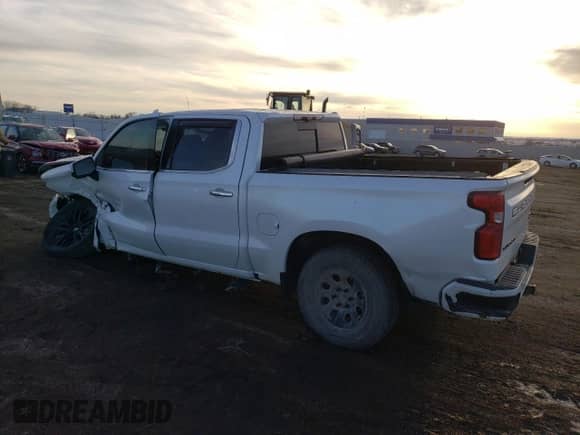 2020 Chevrolet Silverado 1500 High Country с VIN 1GCUYHEL3LZ228960, выставлен на аукционе Copart как лот 49485455 с пробегом 113 558 миль миль и Списание • Salvage title. История ставок и продаж доступна на DreamBid. Изображение 2.