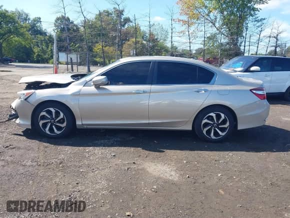 2016 Honda Accord EX-L with VIN 1HGCR2F80GA001876, listed as a IAAI auction lot 43318852 with 141,547 mi miles and . Bid and sale history available at DreamBid. Image 14.