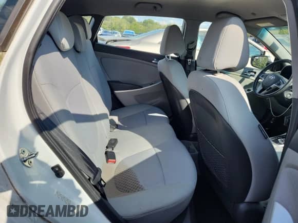 2014 Hyundai Accent SE с VIN KMHCU5AE8EU150782, выставлен на аукционе Copart как лот 71859785 с пробегом 78 219 миль миль и Списание • Salvage title. История ставок и продаж доступна на DreamBid. Изображение 10.