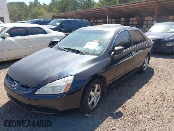 2004 Honda Accord EX с VIN 1HGCM56874A115725, выставлен на аукционе IAAI как лот 43122345 с пробегом 278 851 миль миль и . История ставок и продаж доступна на DreamBid. Изображение 2.