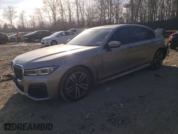 2020 BMW 7 Series with VIN WBA7W4C07LCD18314, listed as a Copart auction lot 43724774 with 25,873 mi miles and . Bid and sale history available at DreamBid. Image 1.