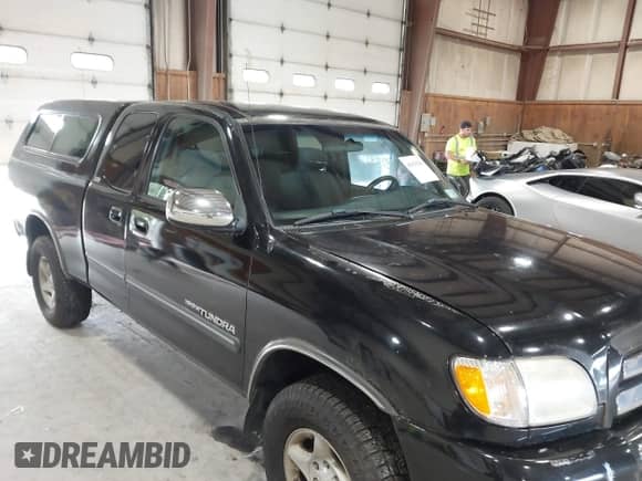 2004 Toyota Tundra SR5 z VIN 5TBBT44124S455471, wystawiony jako IAAI lot #43039381 z przebiegiem 252 480 mil mil oraz . Historia ofert i sprzedaży dostępna na DreamBid. Obrazek 15.