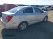 2012 Chevrolet Sonic LT с VIN 1G1JC5SB0C4201619, выставлен на аукционе IAAI как лот 43045559 с пробегом 93 000 миль миль и . История ставок и продаж доступна на DreamBid. Изображение 4.