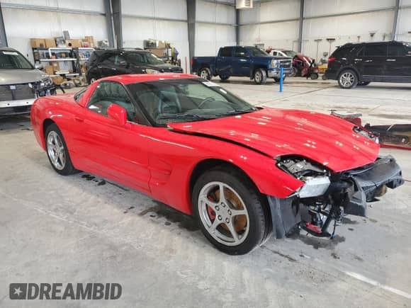 2002 Chevrolet Corvette с VIN 1G1YY22GX25108481, выставлен на аукционе Copart как лот 66327565 с пробегом 39 030 миль миль и Списание • Salvage title. История ставок и продаж доступна на DreamBid. Изображение 4.