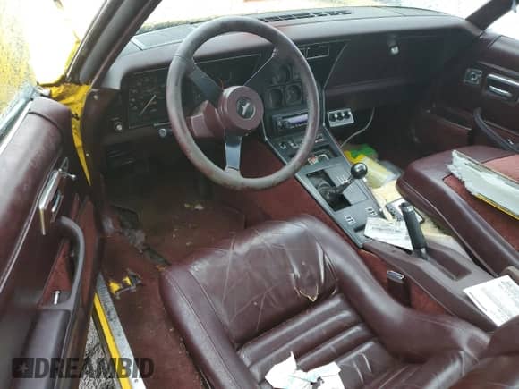 1980 Chevrolet Corvette с VIN 1Z878AS414312, выставлен на аукционе Copart как лот 42638855 с пробегом 36 164 миль миль и Списание • Salvage title. История ставок и продаж доступна на DreamBid. Изображение 8.