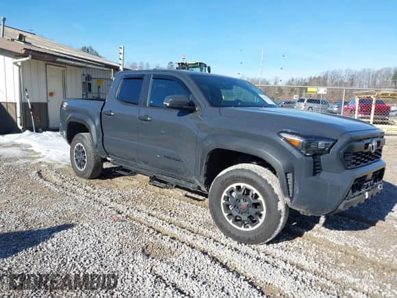 2024 Toyota Tacoma SR5 with VIN 3TYLB5JN6RT026356, listed as a IAAI auction lot 41432726 with 6,414 mi miles and . Bid and sale history available at DreamBid. Image 1.