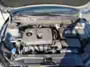 2019 Hyundai Veloster 2.0 z VIN KMHTG6AF6KU019819, wystawiony jako Copart lot #43353304 z przebiegiem 104 822 mil mil oraz . Historia ofert i sprzedaży dostępna na DreamBid. Obrazek 11.