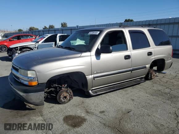 2003 Chevrolet Tahoe LS с VIN 1GNEC13V13R118141, выставлен на аукционе Copart как лот 81759155 с пробегом 150 389 миль миль и Списание • Salvage title. История ставок и продаж доступна на DreamBid. Изображение 1.