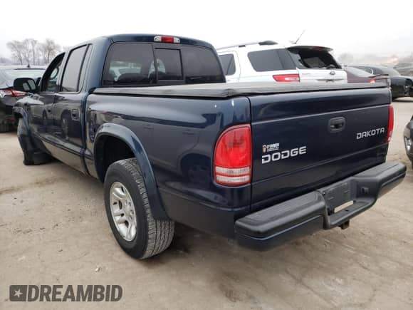 2004 Dodge Dakota Sport z VIN 1D7HL38N84S700019, wystawiony jako Copart lot #49158204 z przebiegiem 95 636 mil mil oraz Szkoda całkowita • Salvage title. Historia ofert i sprzedaży dostępna na DreamBid. Obrazek 2.