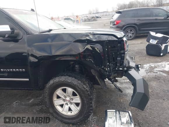 2014 Chevrolet Silverado 1500 LTZ с VIN 3GCUKSEC4EG210694, выставлен на аукционе IAAI как лот 41471725 с пробегом 155 079 миль миль и . История ставок и продаж доступна на DreamBid. Изображение 18.
