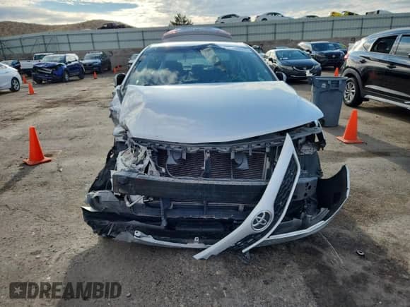 2014 Toyota Camry LE with VIN 4T1BF1FK1EU405365, listed as a Copart auction lot 71428335 with 116,116 mi miles and Salvage title. Bid and sale history available at DreamBid. Image 5.