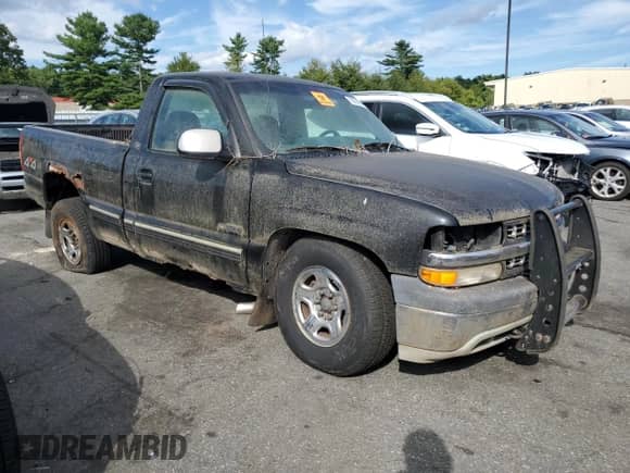 1999 Chevrolet Silverado 1500 с VIN 1GCEK14V7XZ188047, выставлен на аукционе Copart как лот 70703395 с пробегом 135 290 миль миль и На запчасти • Non repairable. История ставок и продаж доступна на DreamBid. Изображение 4.