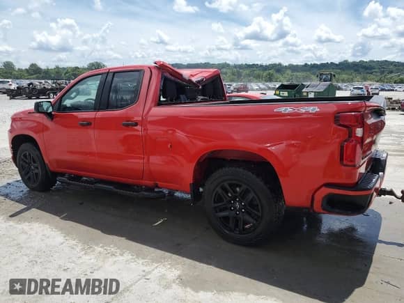 2022 Chevrolet Silverado 1500 Custom with VIN 1GCRYBEK9NZ221699, listed as a Copart auction lot 62661405 with 71,018 mi miles and Salvage title. Bid and sale history available at DreamBid. Image 2.