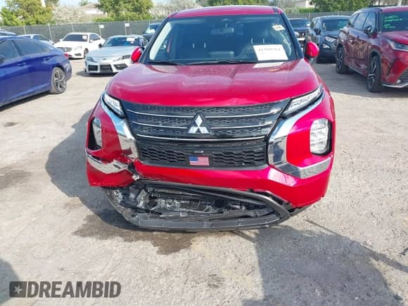 2024 Mitsubishi Outlander ES with VIN JA4J3UA89RZ072115, listed as a IAAI auction lot 41309564 with 2,178 mi miles and . Bid and sale history available at DreamBid. Image 6.