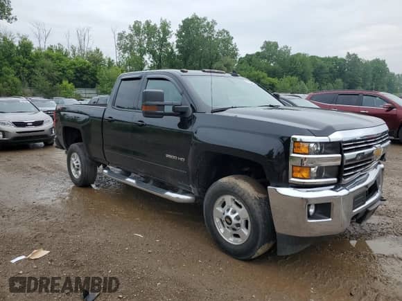 2018 Chevrolet Silverado 2500HD LT with VIN 1GC2KVEG8JZ223339, listed as a Copart auction lot 59738515 with 161,680 mi miles and Clean title. Bid and sale history available at DreamBid. Image 4.