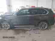 2017 BMW X5 xDrive35i с VIN 5UXKR0C51H0V67947, выставлен на аукционе IAAI как лот 43019147 с пробегом 134 793 миль миль и . История ставок и продаж доступна на DreamBid. Изображение 13.