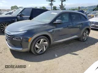 2021 Hyundai NEXO Limited с VIN KM8J84A60MU013560, выставлен на аукционе Copart как лот 55863345 с пробегом 14 979 миль миль и Списание • Salvage title. История ставок и продаж доступна на DreamBid. Изображение 1.