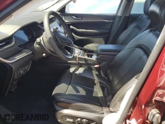 2023 Jeep Grand Cherokee Limited с VIN 1C4RJJBG0P8868581, выставлен на аукционе Copart как лот 65821115 с пробегом 61 356 миль миль и Списание • Salvage title. История ставок и продаж доступна на DreamBid. Изображение 7.