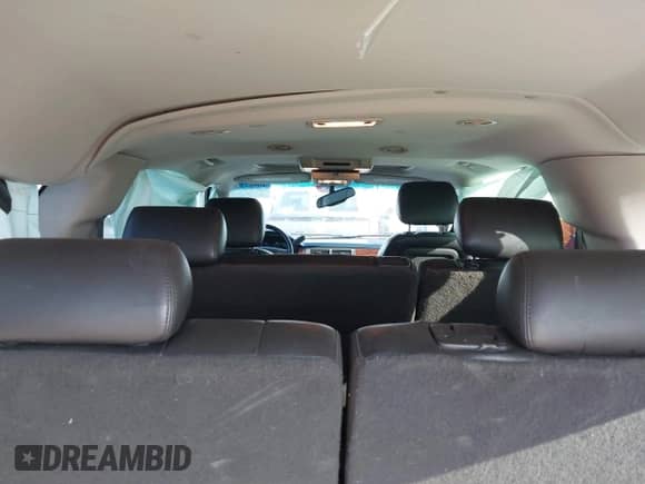 2010 Chevrolet Suburban LTZ с VIN 1GNUCKE07AR276807, выставлен на аукционе IAAI как лот 40987330 с пробегом 196 618 миль миль и . История ставок и продаж доступна на DreamBid. Изображение 8.