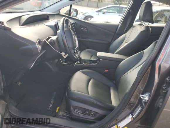 2017 Toyota Prius Premium with VIN JTDKARFPXH3066774, listed as a Copart auction lot 82438865 with 69,675 mi miles and Salvage title. Bid and sale history available at DreamBid. Image 7.