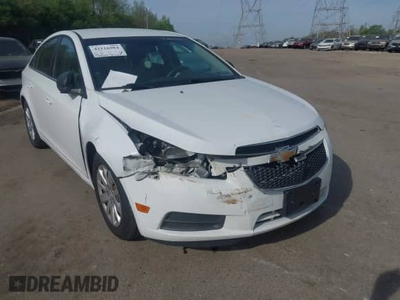 2011 Chevrolet Cruze LS with VIN 1G1PC5SH1B7295232, listed as a IAAI auction lot 42116984 with 119,325 mi miles and . Bid and sale history available at DreamBid. Image 6.