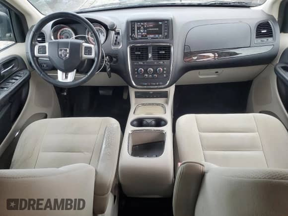 2015 Dodge Grand Caravan SXT z VIN 2C4RDGCG1FR581911, wystawiony jako Copart lot #87279635 z przebiegiem 136 076 mil mil oraz Szkoda całkowita • Salvage title. Historia ofert i sprzedaży dostępna na DreamBid. Obrazek 8.