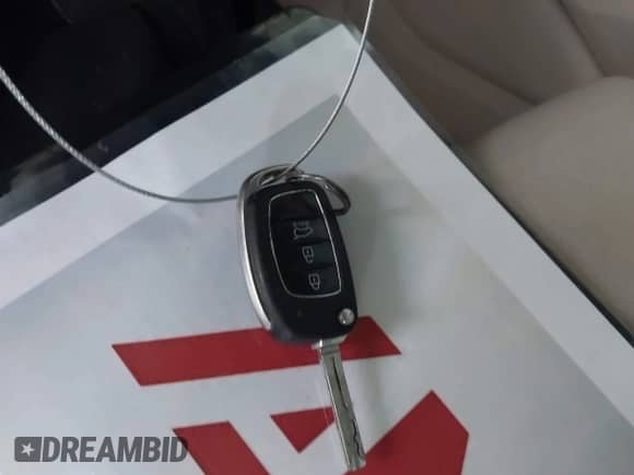 2018 Hyundai Tucson SEL Plus с VIN KM8J33A41JU692550, выставлен на аукционе IAAI как лот 43345112 с пробегом 161 135 миль миль и . История ставок и продаж доступна на DreamBid. Изображение 11.