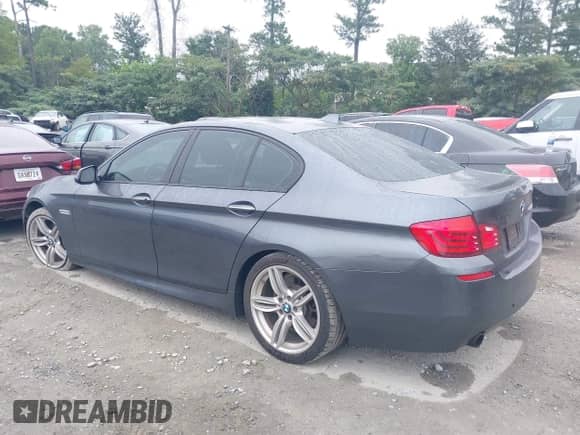 2016 BMW 5 Series 535i с VIN WBA5B1C59GG552298, выставлен на аукционе IAAI как лот 42958454 с пробегом 109 325 миль миль и . История ставок и продаж доступна на DreamBid. Изображение 14.