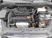 2008 Chevrolet Aveo LT z VIN KL1TG56638B063246, wystawiony jako IAAI lot #42392278 z przebiegiem 104 681 mil mil oraz . Historia ofert i sprzedaży dostępna na DreamBid. Obrazek 10.