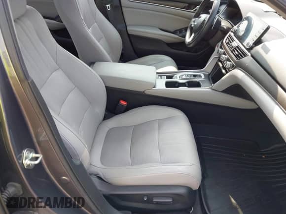 2019 Honda Accord Touring with VIN 1HGCV2F93KA022105, listed as a IAAI auction lot 42481791 with 41,940 mi miles and . Bid and sale history available at DreamBid. Image 5.