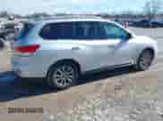 2014 Nissan Pathfinder S with VIN 5N1AR2MN1EC706374, listed as a IAAI auction lot 41617390 with 174,487 mi miles and . Bid and sale history available at DreamBid. Image 4.