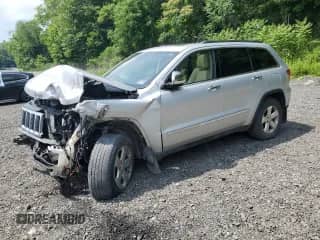 2013 Jeep Grand Cherokee Limited с VIN 1C4RJFBG5DC636189, выставлен на аукционе Copart как лот 64136425 с пробегом 108 082 миль миль и Списание • Salvage title. История ставок и продаж доступна на DreamBid. Изображение 1.