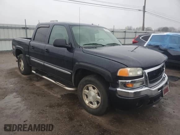 2005 GMC Sierra 1500 SLE z VIN 2GTEK13T351237413, wystawiony jako Copart lot #88888335 z przebiegiem 218 093 mil mil oraz Szkoda całkowita • Salvage title. Historia ofert i sprzedaży dostępna na DreamBid. Obrazek 4.