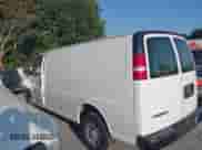 2020 Chevrolet Express Cargo с VIN 1GCWGAFP1L1256288, выставлен на аукционе IAAI как лот 43156786 с пробегом 86 109 миль миль и . История ставок и продаж доступна на DreamBid. Изображение 14.