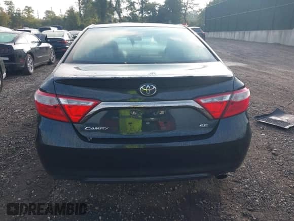 2017 Toyota Camry XLE с VIN 4T1BF1FK9HU333805, выставлен на аукционе IAAI как лот 43292270 с пробегом 107 072 миль миль и . История ставок и продаж доступна на DreamBid. Изображение 16.