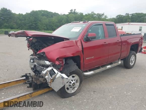 2018 Chevrolet Silverado 2500HD LT с VIN 1GC2KVEG8JZ235359, выставлен на аукционе IAAI как лот 40674239 с пробегом 106 060 миль миль и . История ставок и продаж доступна на DreamBid. Изображение 17.