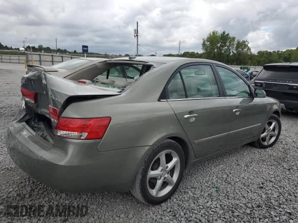 2008 Hyundai Sonata SE с VIN 5NPEU46C38H312833, выставлен на аукционе Copart как лот 68522065 с пробегом 124 785 миль миль и Списание • Salvage title. История ставок и продаж доступна на DreamBid. Изображение 3.