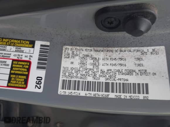 2021 Toyota Tacoma SR5 z VIN 3TMDZ5BN7MM106221, wystawiony jako IAAI lot #42827931 z przebiegiem 71 851 mil mil oraz . Historia ofert i sprzedaży dostępna na DreamBid. Obrazek 9.