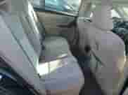 2017 Toyota Camry XLE z VIN 4T1BF1FK7HU448645, wystawiony jako Copart lot #80604775 z przebiegiem 88 207 mil mil oraz Szkoda całkowita • Salvage title. Historia ofert i sprzedaży dostępna na DreamBid. Obrazek 10.